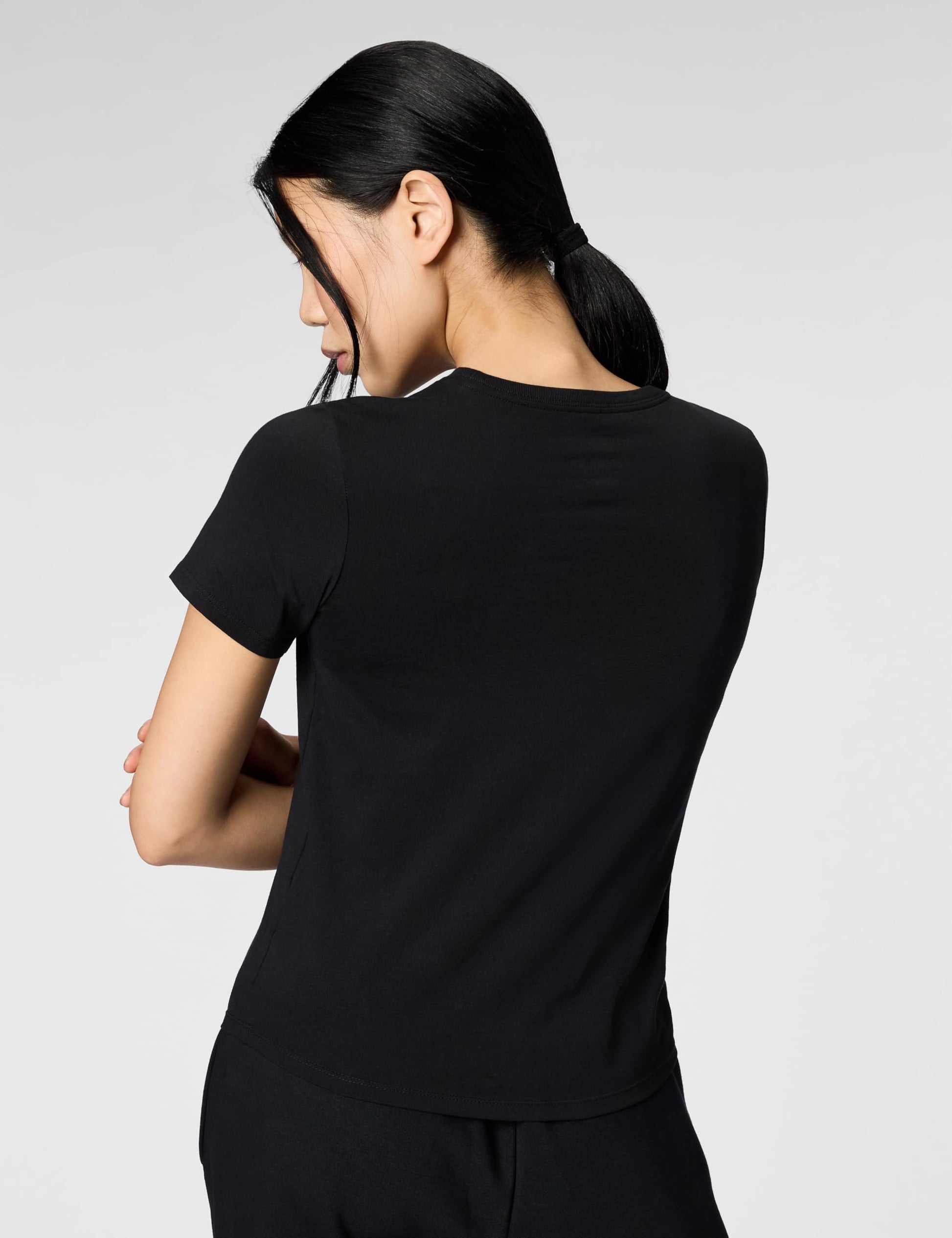 Nike W NSW Club SS Tee Shirt Femme - PATOGAZ