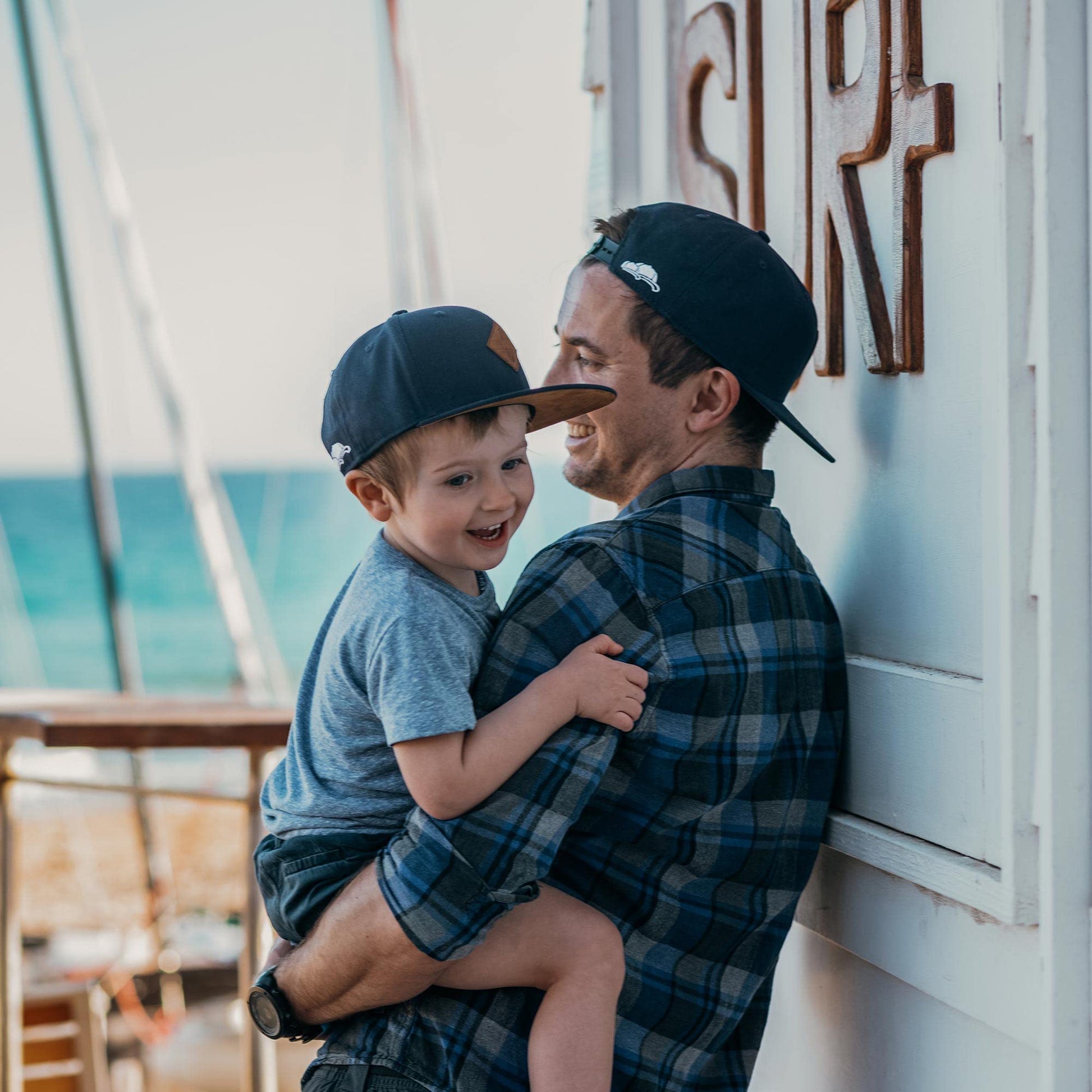 Soulbuddy Casquette Homme Enfant – Lot de 2 Casquettes Famille – Papa et Fils/Fille Snapback – Mini-me Look – Idée Cadeau Fête des Pères - PATOGAZ