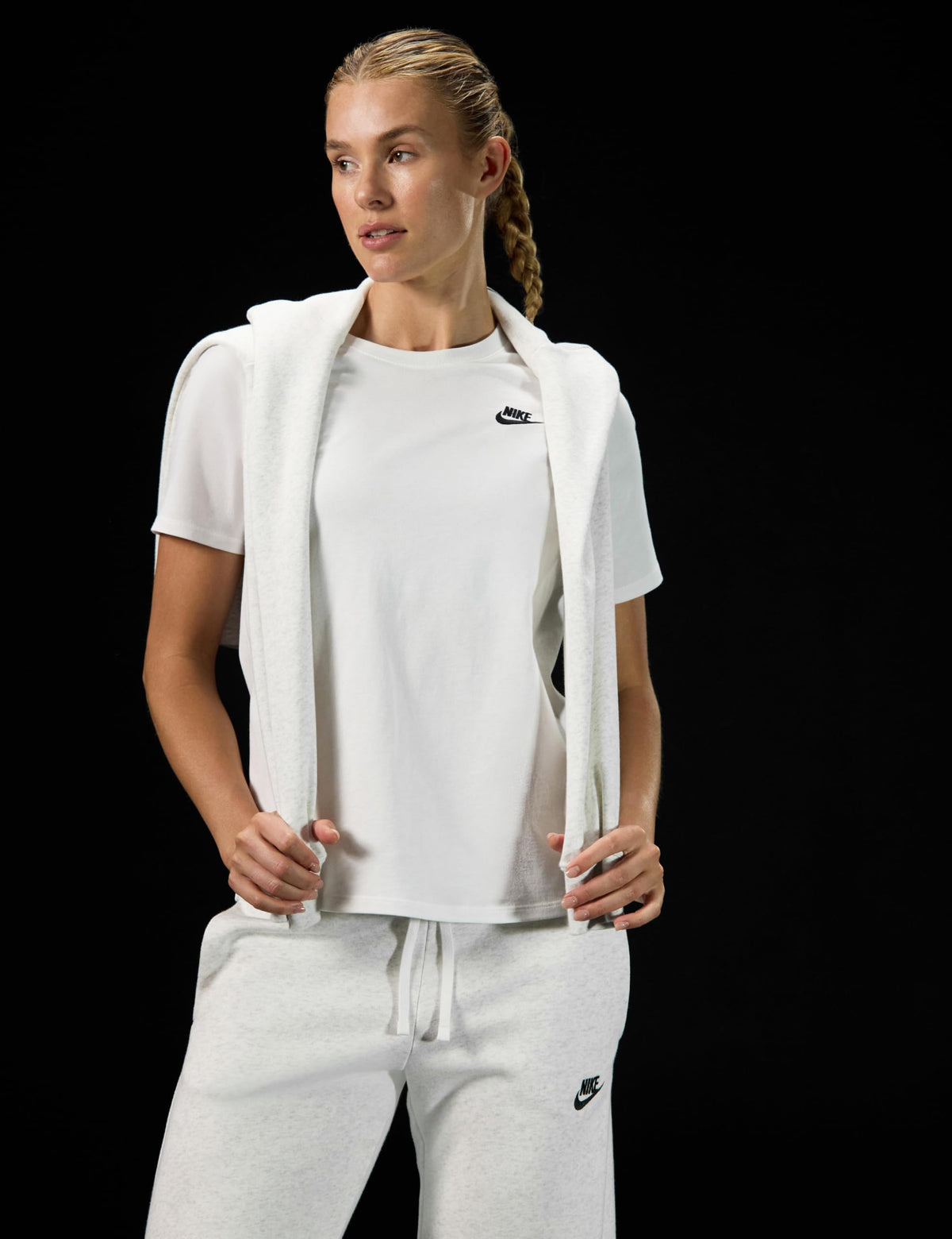 Nike W NSW Club SS Tee Shirt Femme - PATOGAZ